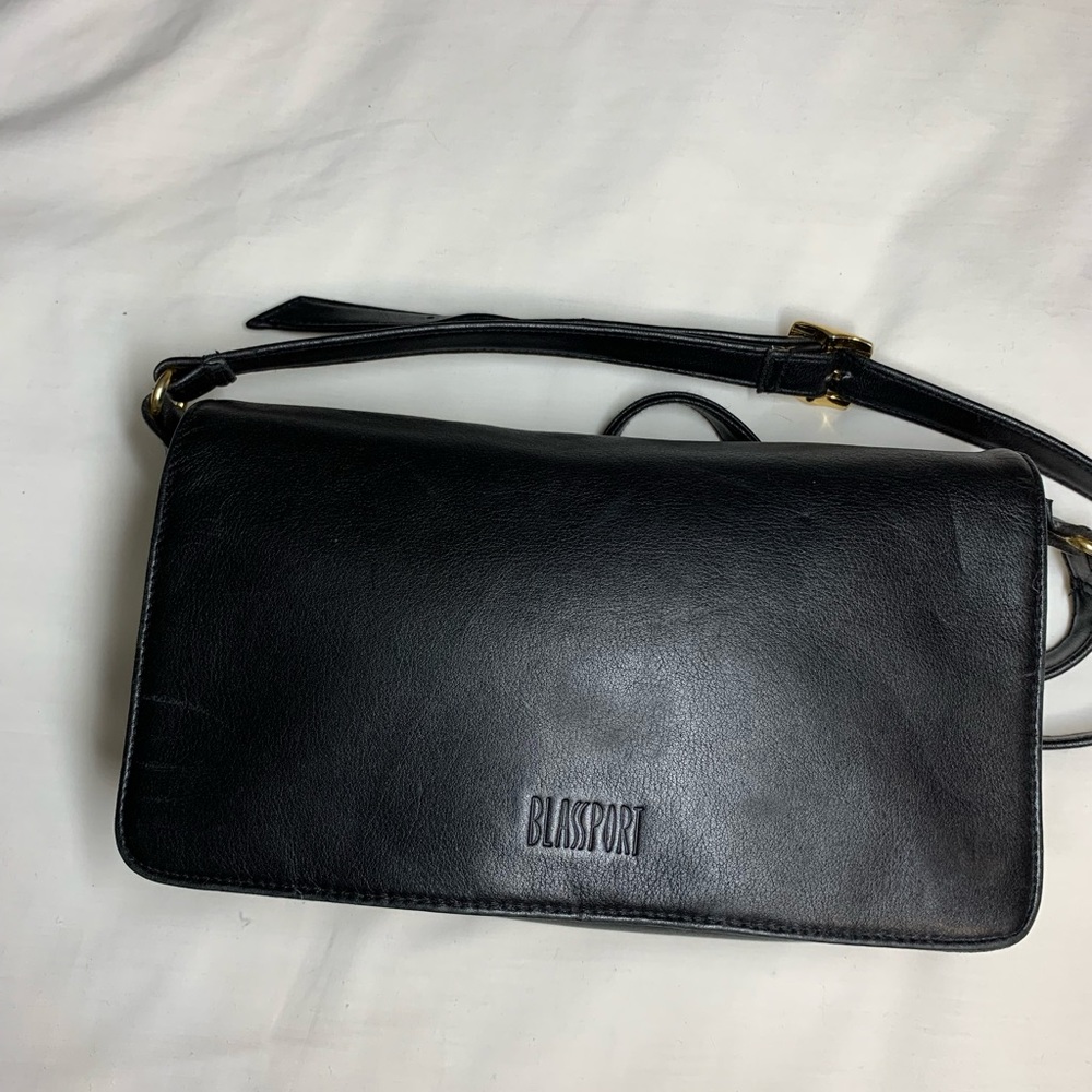 BLASSPORT Black Leather Multi Pockets Crossbody Bag